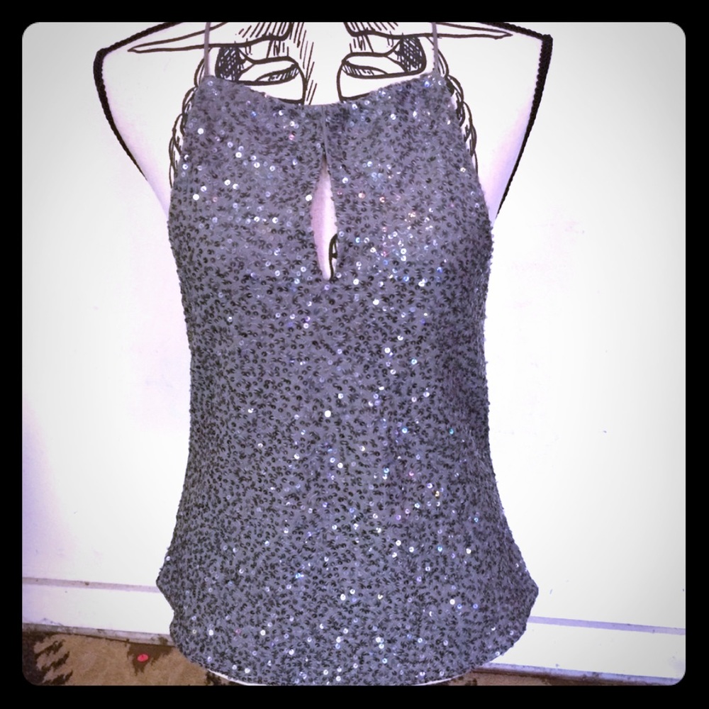 To the Max Grey lined sequin top.